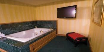 Chippewa Hotel Waterfront Mackinac Island Esterno foto